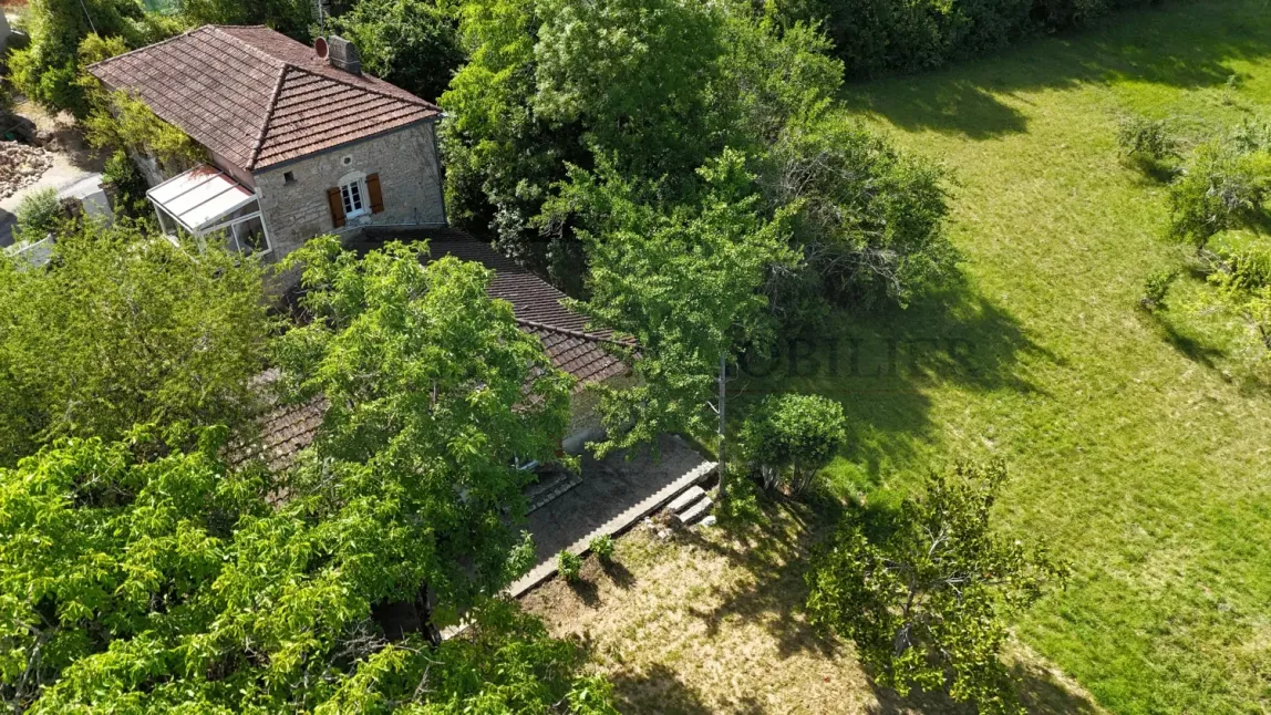 Maison de campagne en pierre à Floressas, Lot, avec deux logements et 3 666 m² de terrain — photo 8