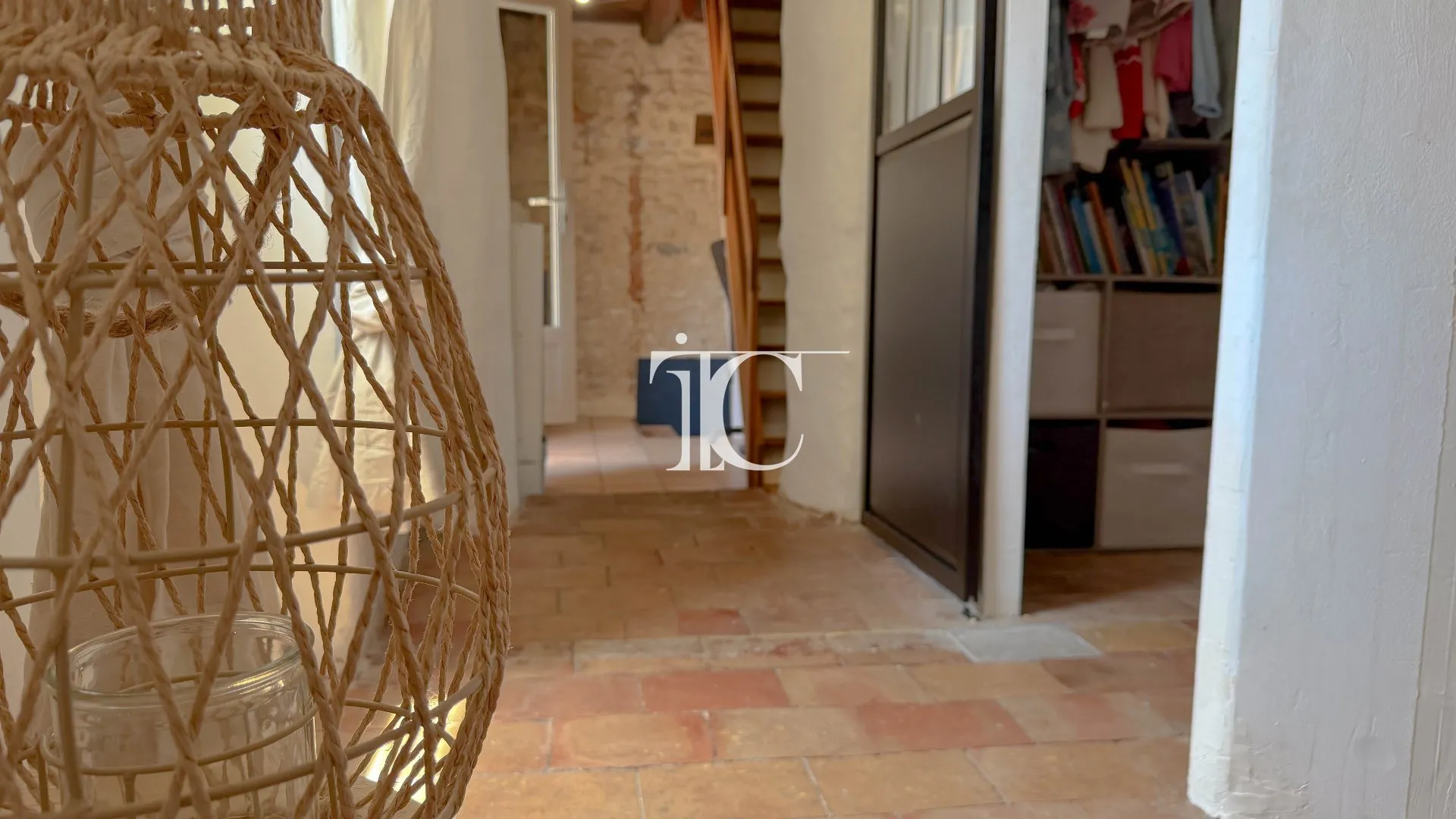 Maison en pierre à vendre à Barjac, dans le Gard, avec jardin et terrasse — photo 8