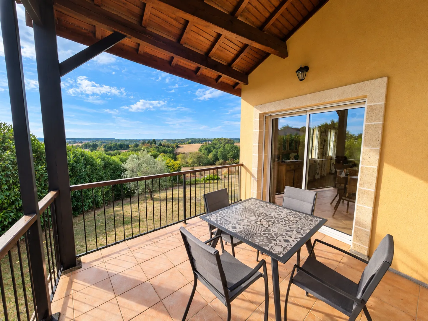 Maison de campagne à vendre à Les Essards, Charente – 119 m² et jardin de 4 165 m² — photo 2