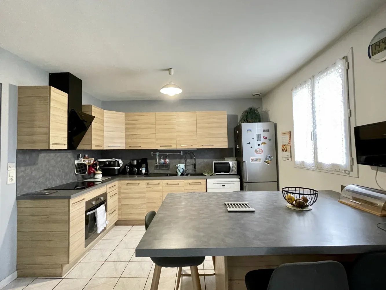 Maison individuelle à vendre à Chabrac, Charente, avec jardin et piscine — photo 6