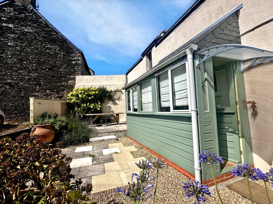 Maison de village avec jardin à vendre à Guillac, Morbihan — photo 2