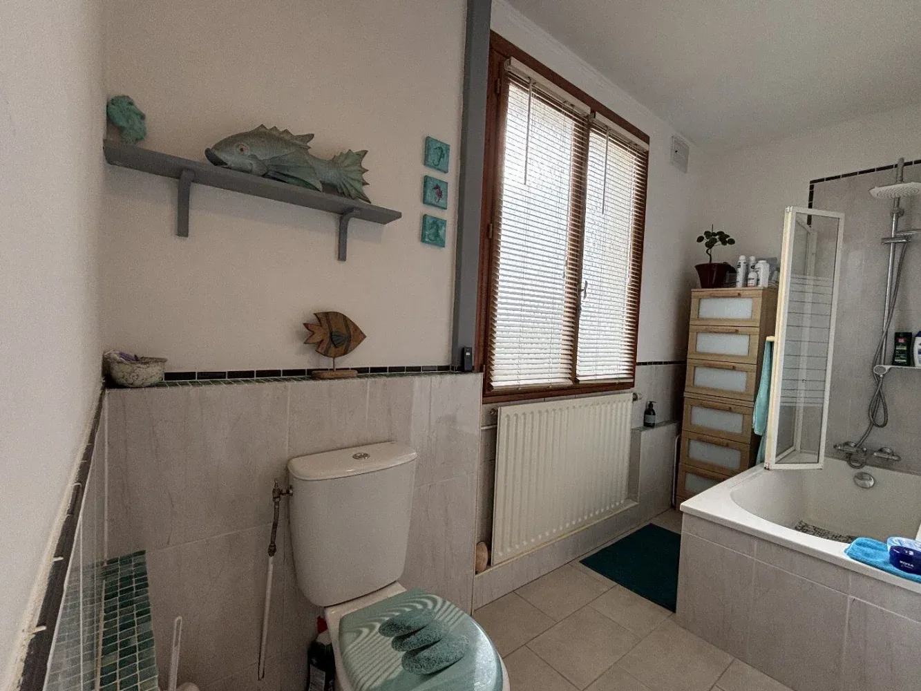 Renovated Village House in Châtain, Vienne, with 8,491 m² of Land and a Swimming Pool photo 5