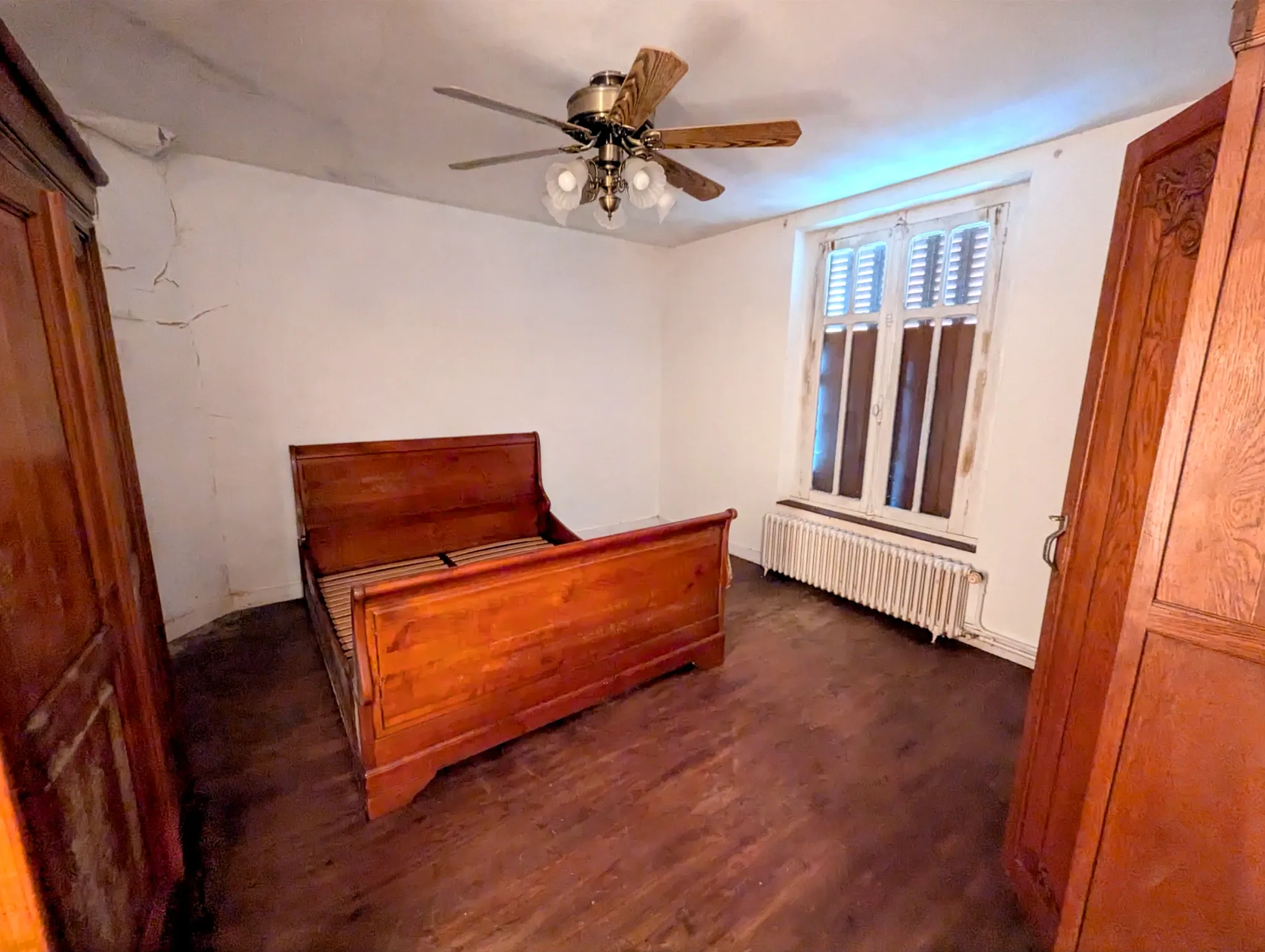 Character home to renovate with land in Argentonnay, Deux-Sèvres photo 8