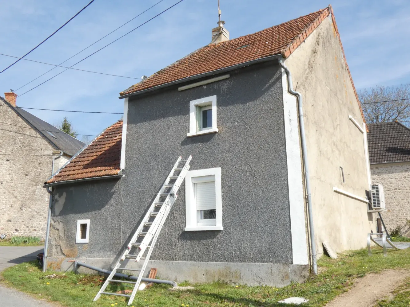 Maison de campagne rénovée à Parsac, Creuse, avec véranda — photo 10