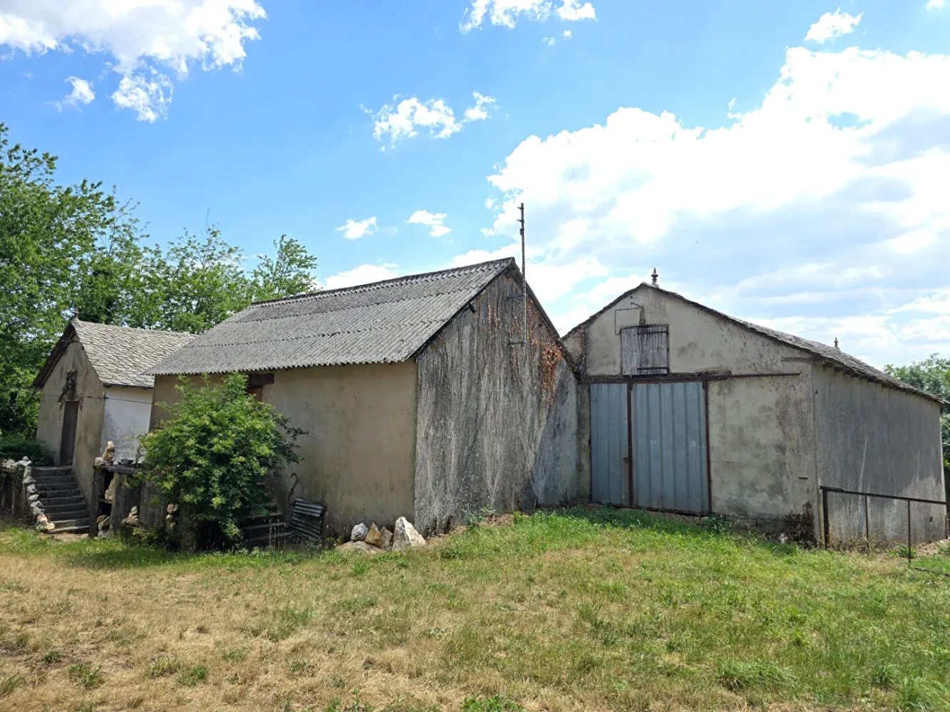 Fermette à vendre à Durenque, Aveyron, avec appartement et 8,9 ha de terrain — photo 5