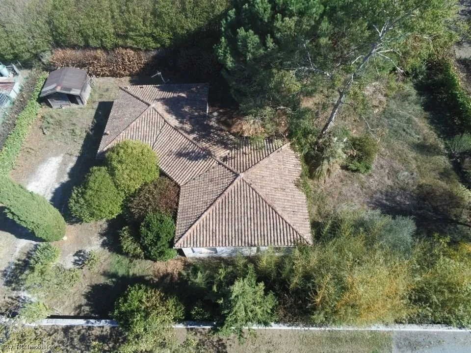 Maison de plain-pied à vendre à Mansle-les-Fontaines, Charente, avec 4 chambres — photo 3