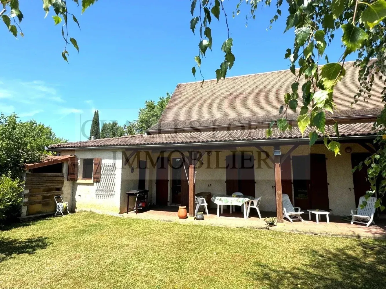 Maison familiale à vendre avec jardin à Cazals, dans le Lot — photo 2