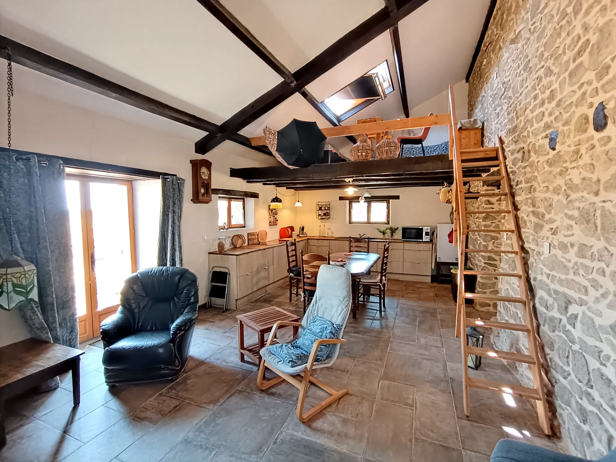 Stone Country House with Guest House in Évaux-les-Bains, Creuse photo 9
