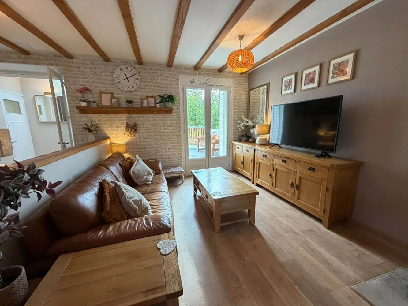 Maison de village rénovée avec jardin à Mailhac-sur-Benaize, Haute-Vienne — photo 4