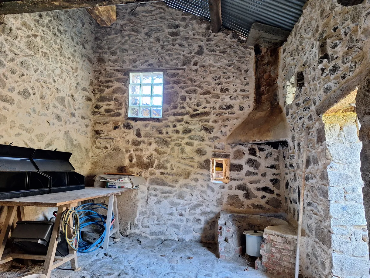 Country House with Outbuildings and Garden in Saint-Dizier-Masbaraud, Creuse photo 6