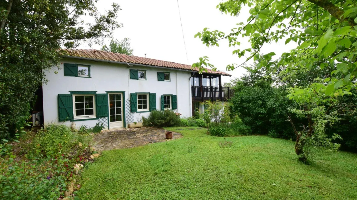 Maison de campagne en pierre rénovée à Aurignac, Haute-Garonne, avec 1,25 ha — photo 4