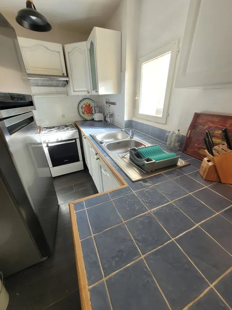 Quarante, Hérault : maison de village de 95 m² avec terrasse de 28 m² — photo 5