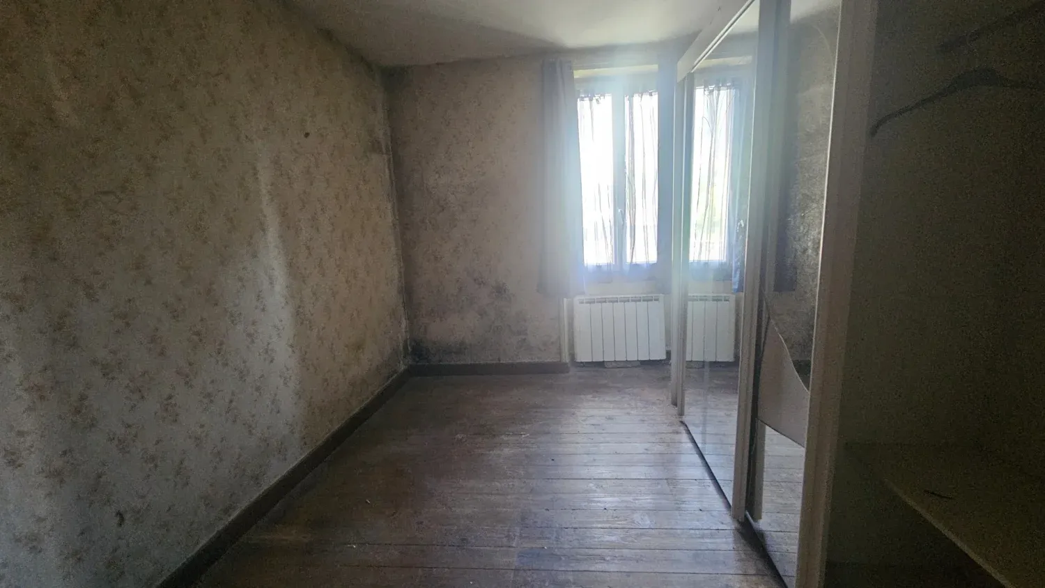 Maison de village à rénover avec jardin à Châteauponsac, Haute-Vienne — photo 5