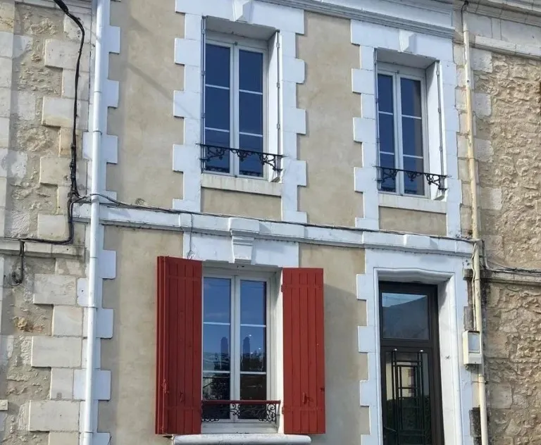 Maison de ville rénovée avec jardin à Bergerac, Dordogne Photo du bien