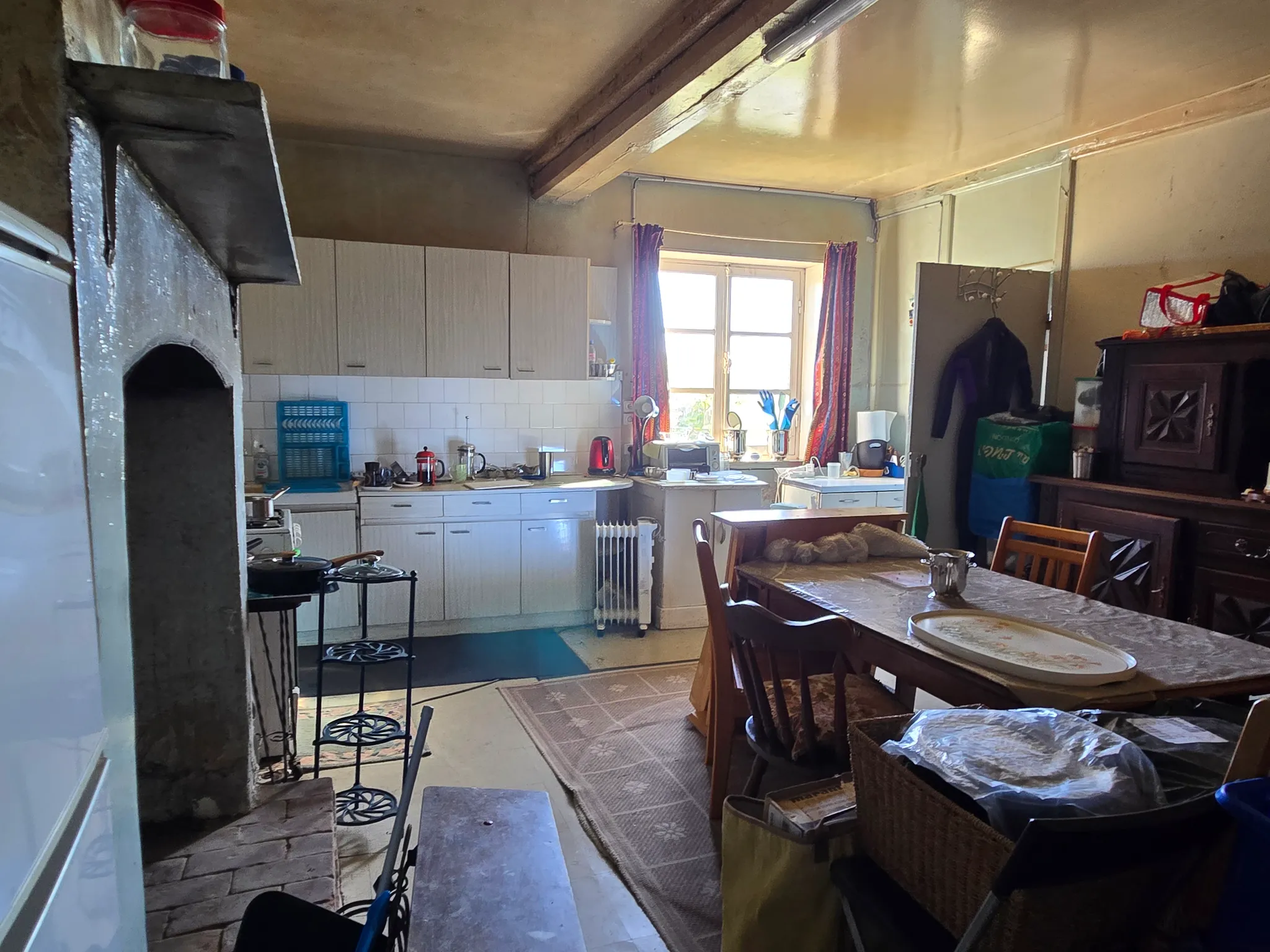Stone farmhouse to renovate with barn in Le Teilleul, Manche photo 5