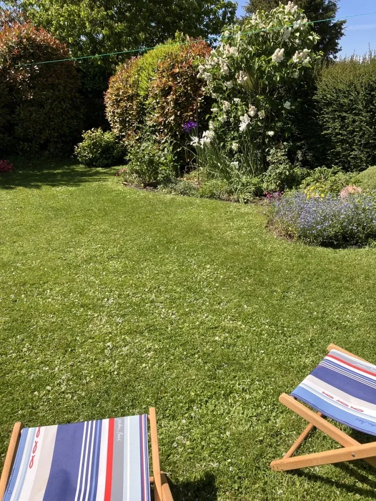 Maison de village en pierre avec jardin à Neuilly-le-Vendin, Mayenne — photo 10