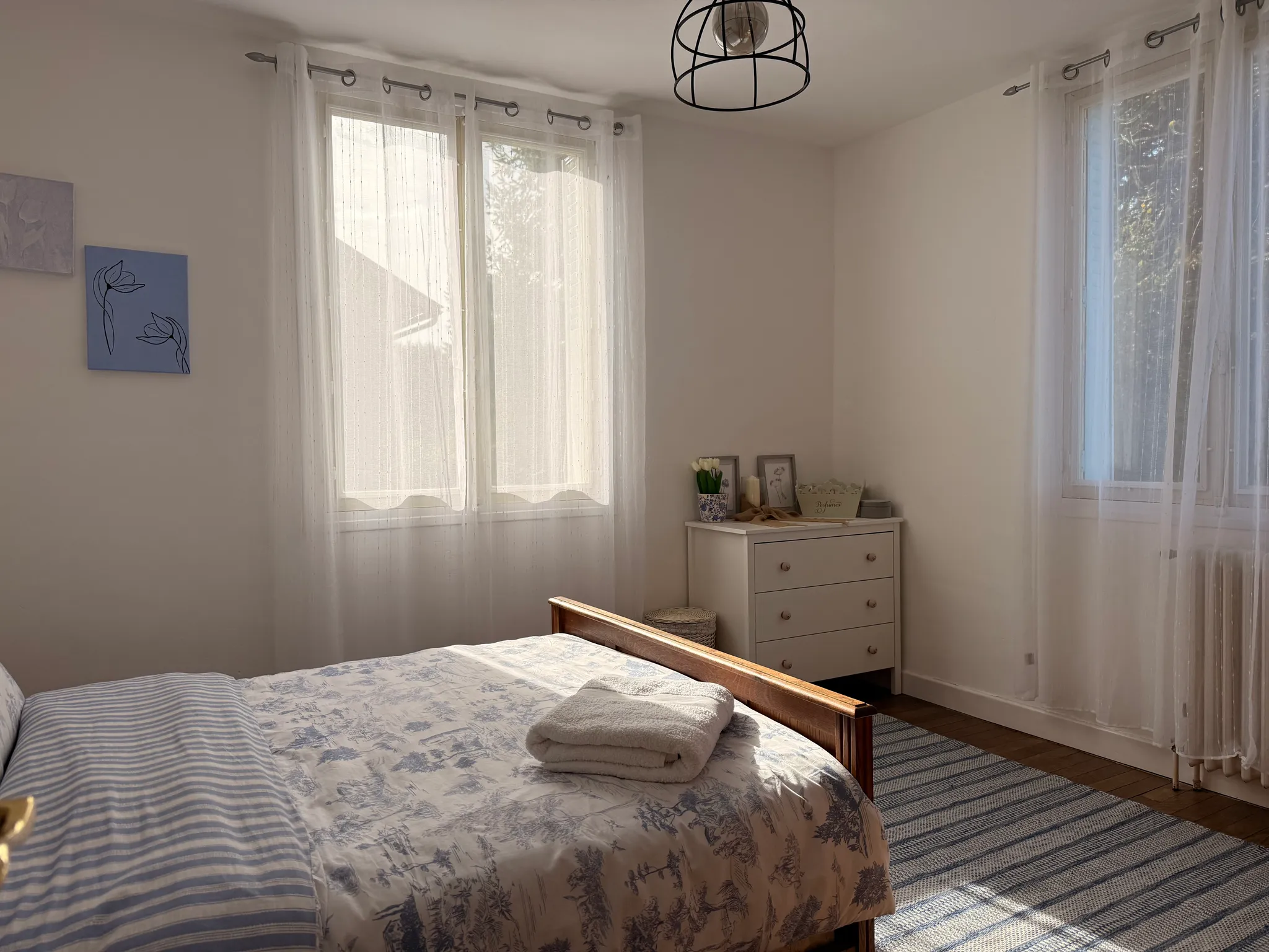 Maison de campagne rénovée avec terrain de 1,04 ha à Saint-Moreil, Creuse — photo 7