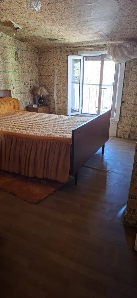 Quillan, Aude : maison de village mitoyenne à rénover, 56 m² — photo 4