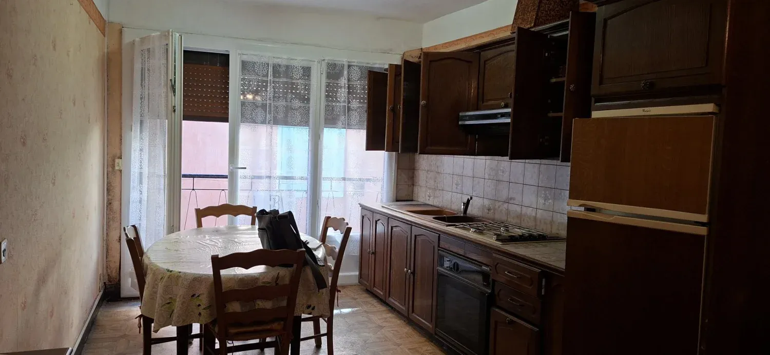 Quillan, Aude : maison de village mitoyenne à rénover, 56 m² — photo 3