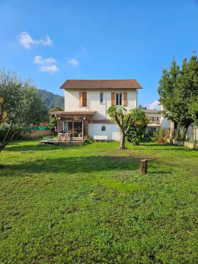Maison avec deux appartements à Les Salles-du-Gardon, Gard, terrain clos de 774 m² — photo 9