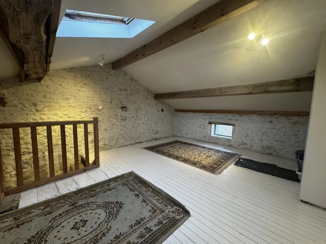 Village house to renovate with garden in Champagne-et-Fontaine, Dordogne photo 9