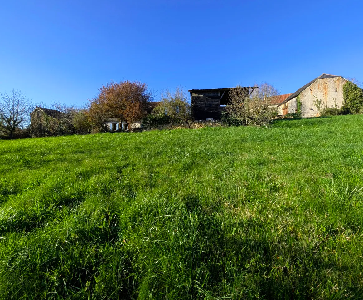 Fermette à vendre à Terrasson-Lavilledieu, Dordogne, avec terrain de 2 917 m² — photo 2