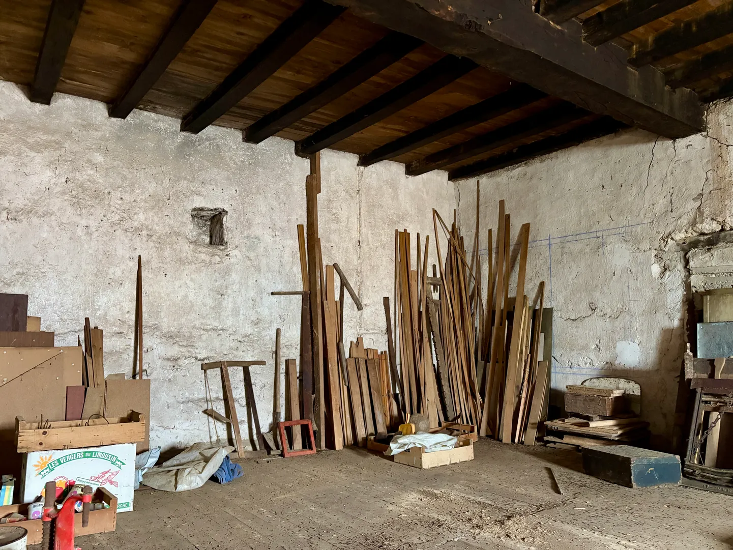 Maison de campagne à rénover avec grange à Saint-Pardoux-la-Rivière, Dordogne — photo 9