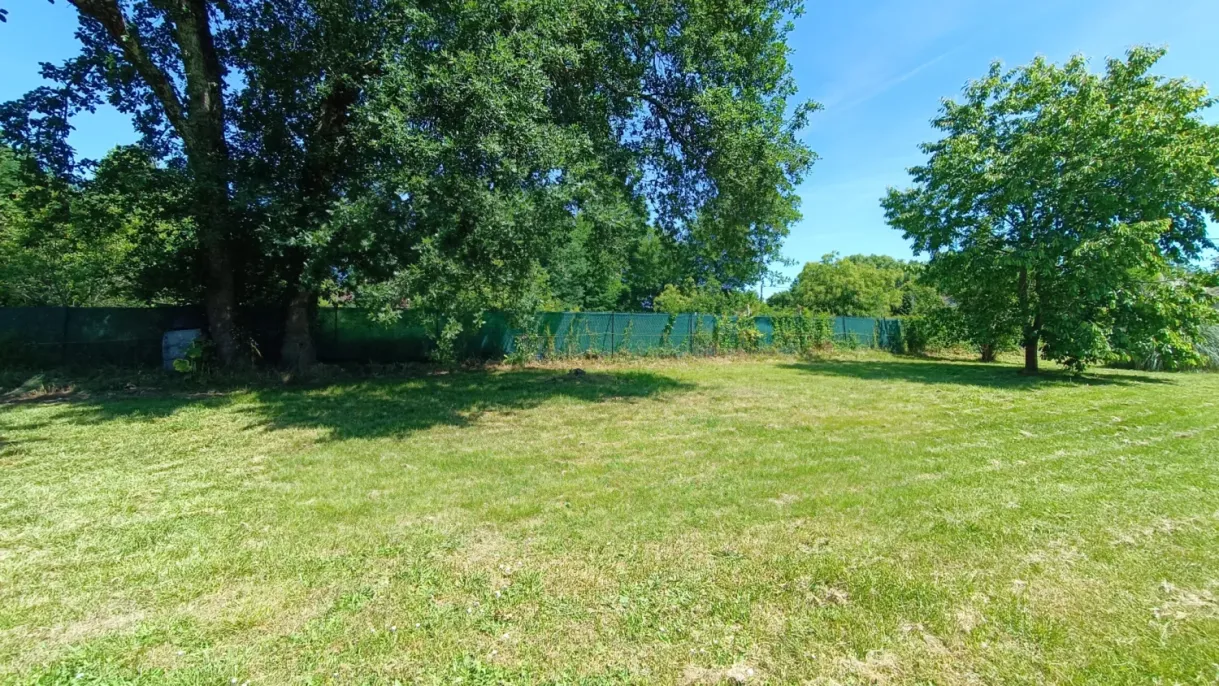 Maison de plain-pied avec jardin à Le Change, Bassillac-et-Auberoche (Dordogne) — photo 3