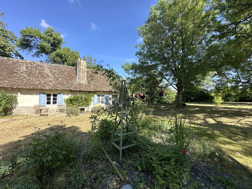 Maison en pierre du Périgord à rénover avec dépendances à Montpon-Ménestérol, Dordogne — photo 8