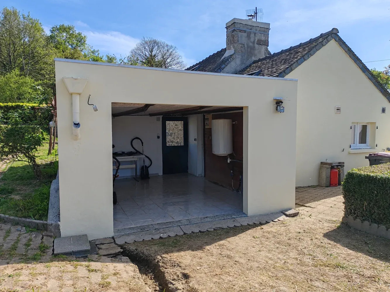 Longère en pierre à vendre à Pleyber-Christ, Finistère, avec jardin et dépendance — photo 4