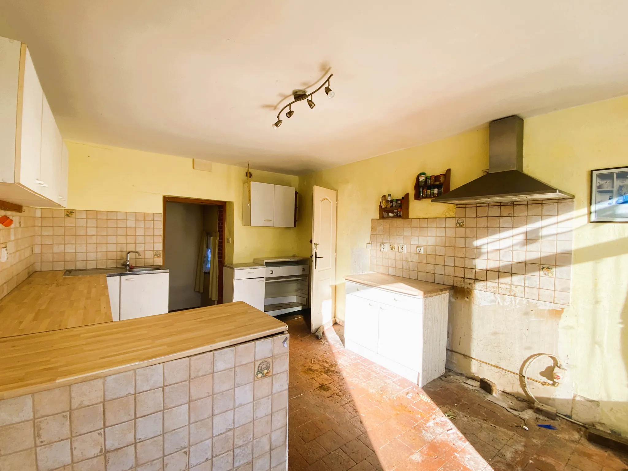 Longère à vendre à Saint-Saturnin, dans le Cher, avec jardin de 1 010 m² — photo 5