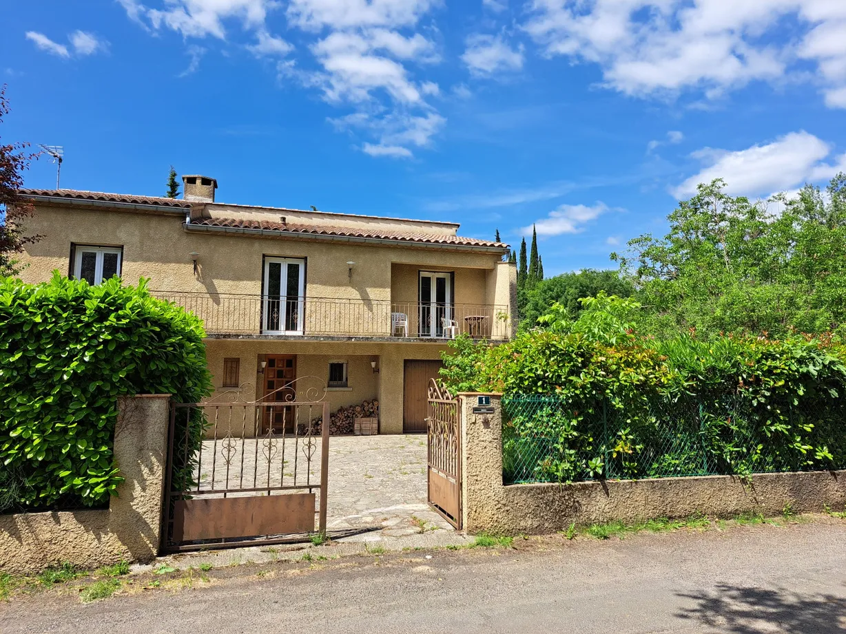 Maison individuelle avec piscine et jardin à Espéraza, dans l’Aude — photo 3