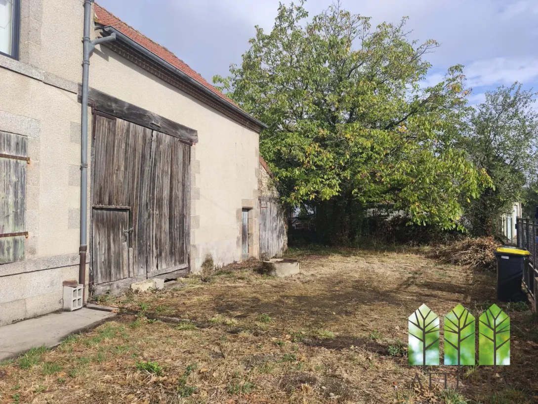 Stone Country House with Barn and Garden in Roches, Creuse photo 5