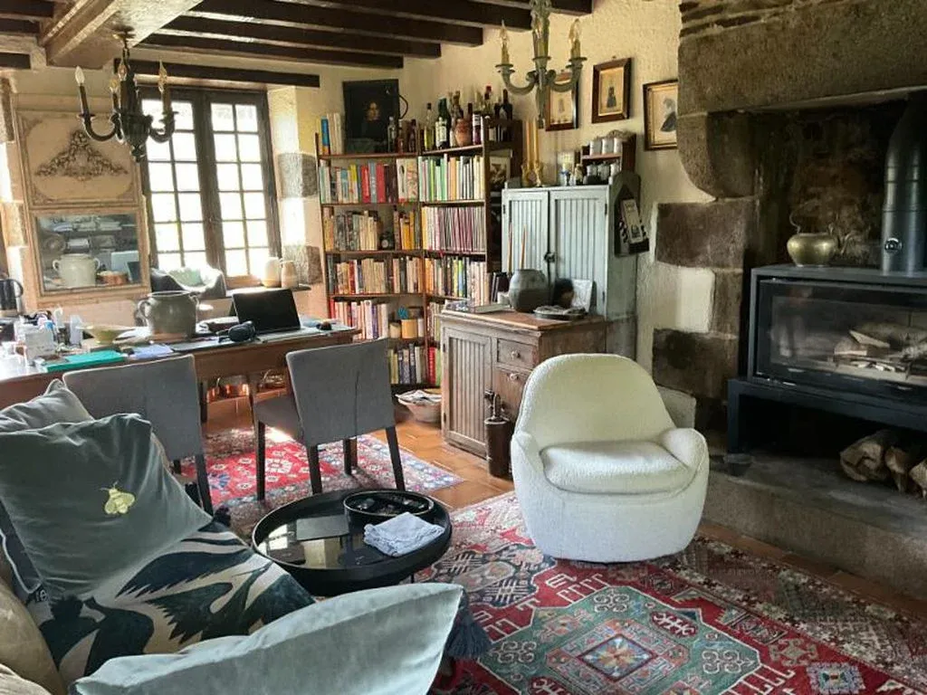 3-Bed Riverside House, Sourdeval, Manche photo 5