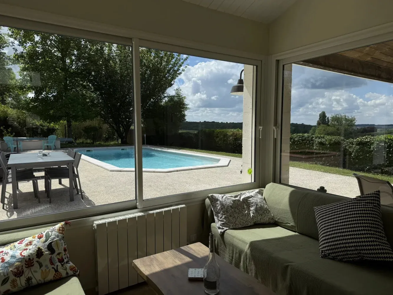 Recently Renovated 4-Bedroom/4-Bathroom Home with Pool, Barn and Views photo 5