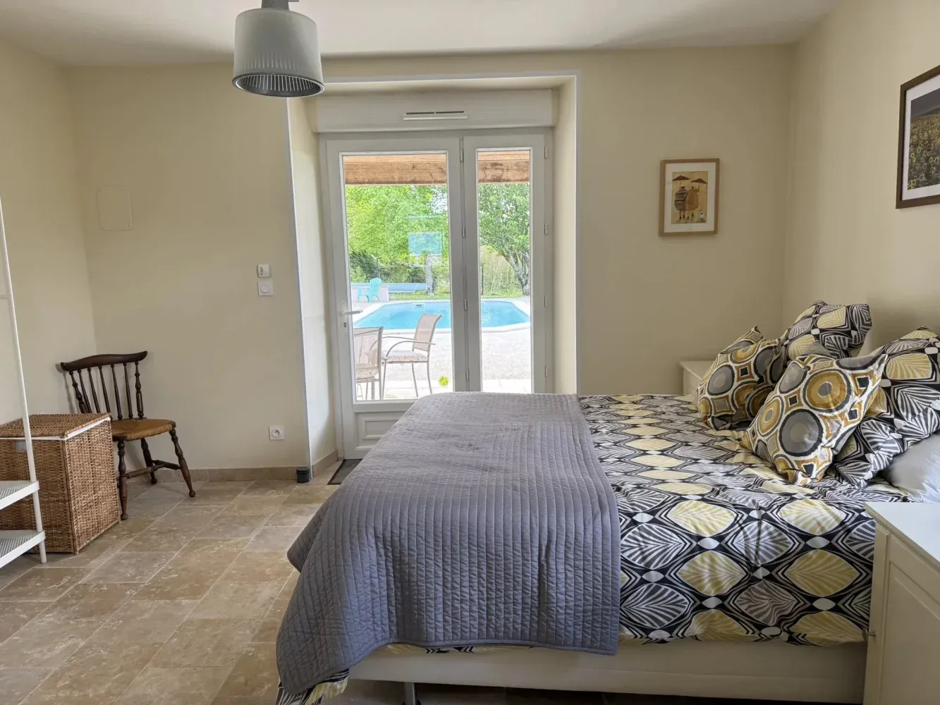 Recently Renovated 4-Bedroom/4-Bathroom Home with Pool, Barn and Views photo 9