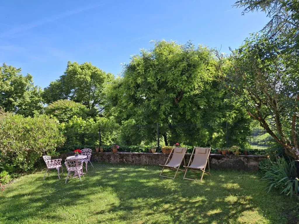 Characterful village house with garden in Monclar-d'Agenais photo 5