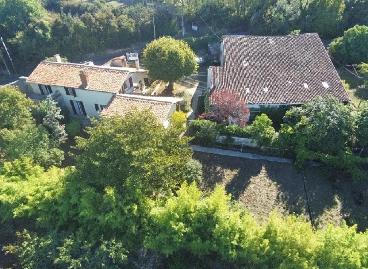 5-bedroom detached house for sale near Ruffec photo 4