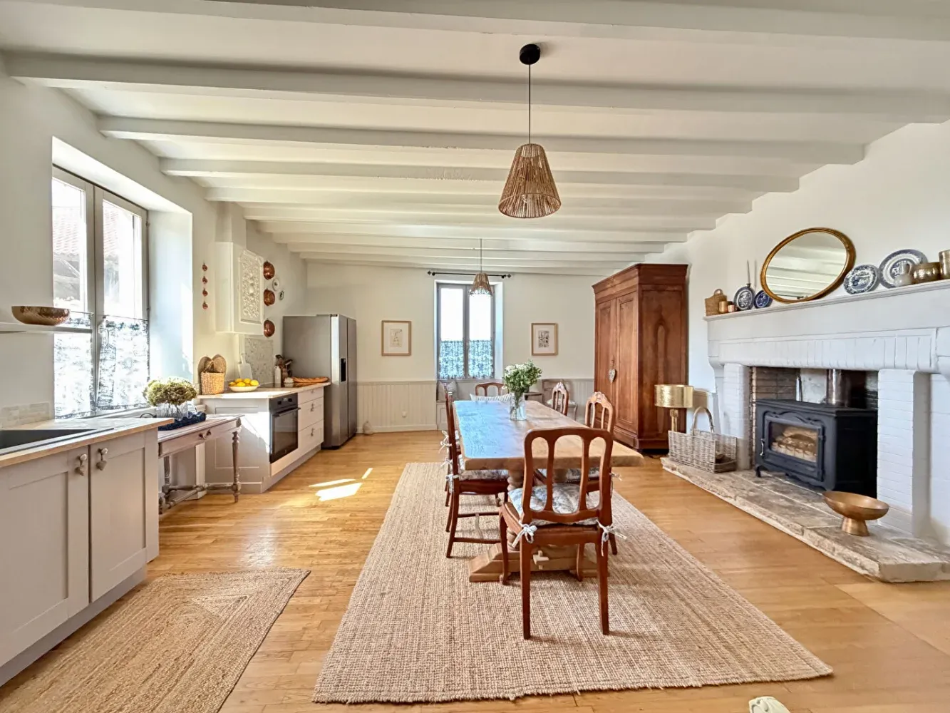 Renovated Manor House with Enclosed Courtyard, Garden and Outbuildings in Charmé photo 2