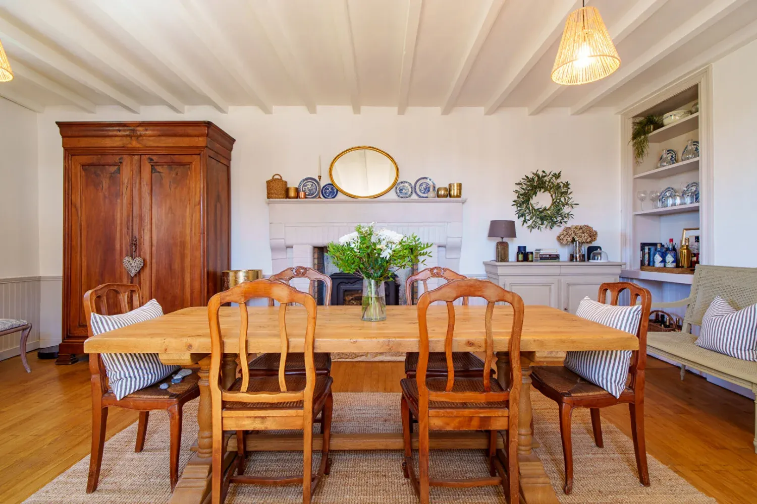 Renovated Manor House with Enclosed Courtyard, Garden and Outbuildings in Charmé photo 3