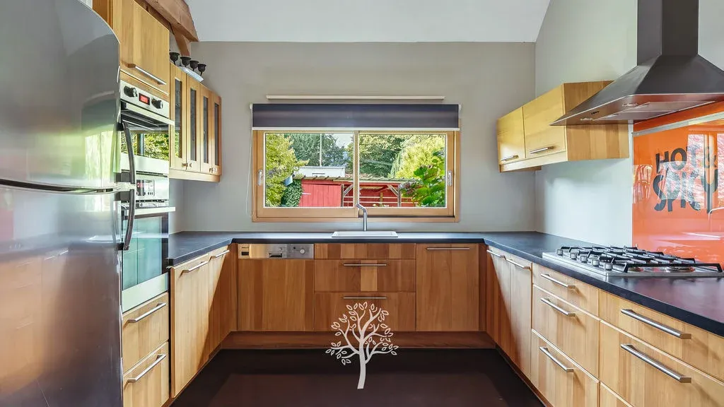 Contemporary Single-Story House with Garden in Val-de-Saâne photo 6