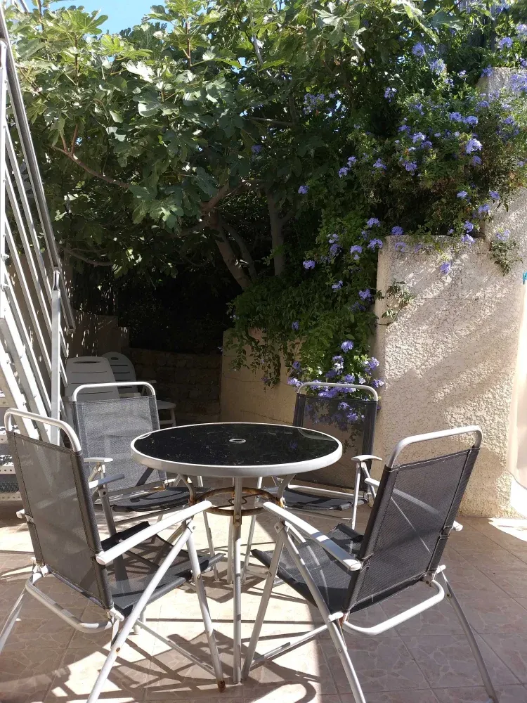 Mediterranean village house in Saint-Pierre-la-Mer with sea views, terraces, garden and garage photo 4