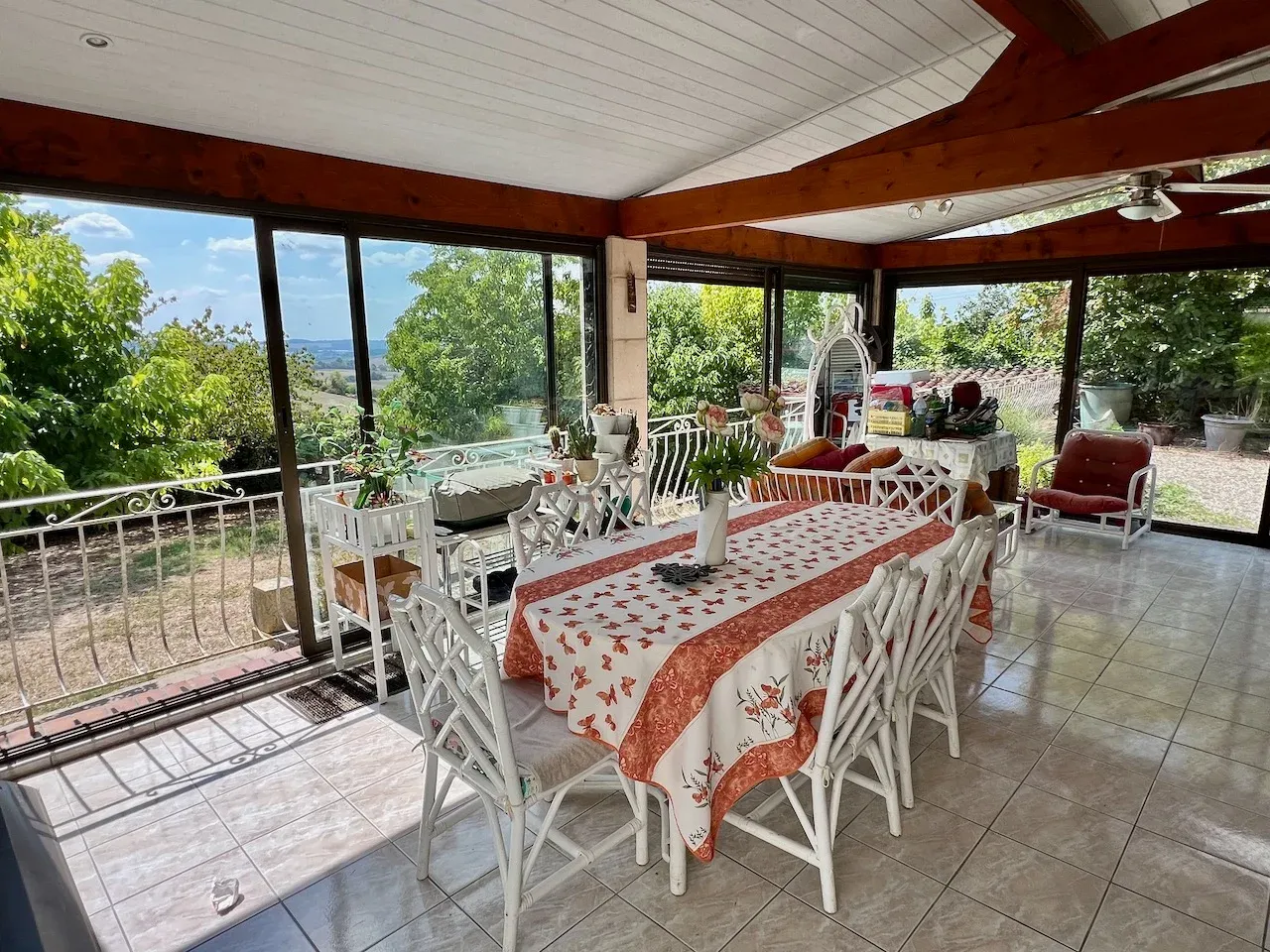 179 m² stone manor house in Monclar, with 899 m² of land photo 3