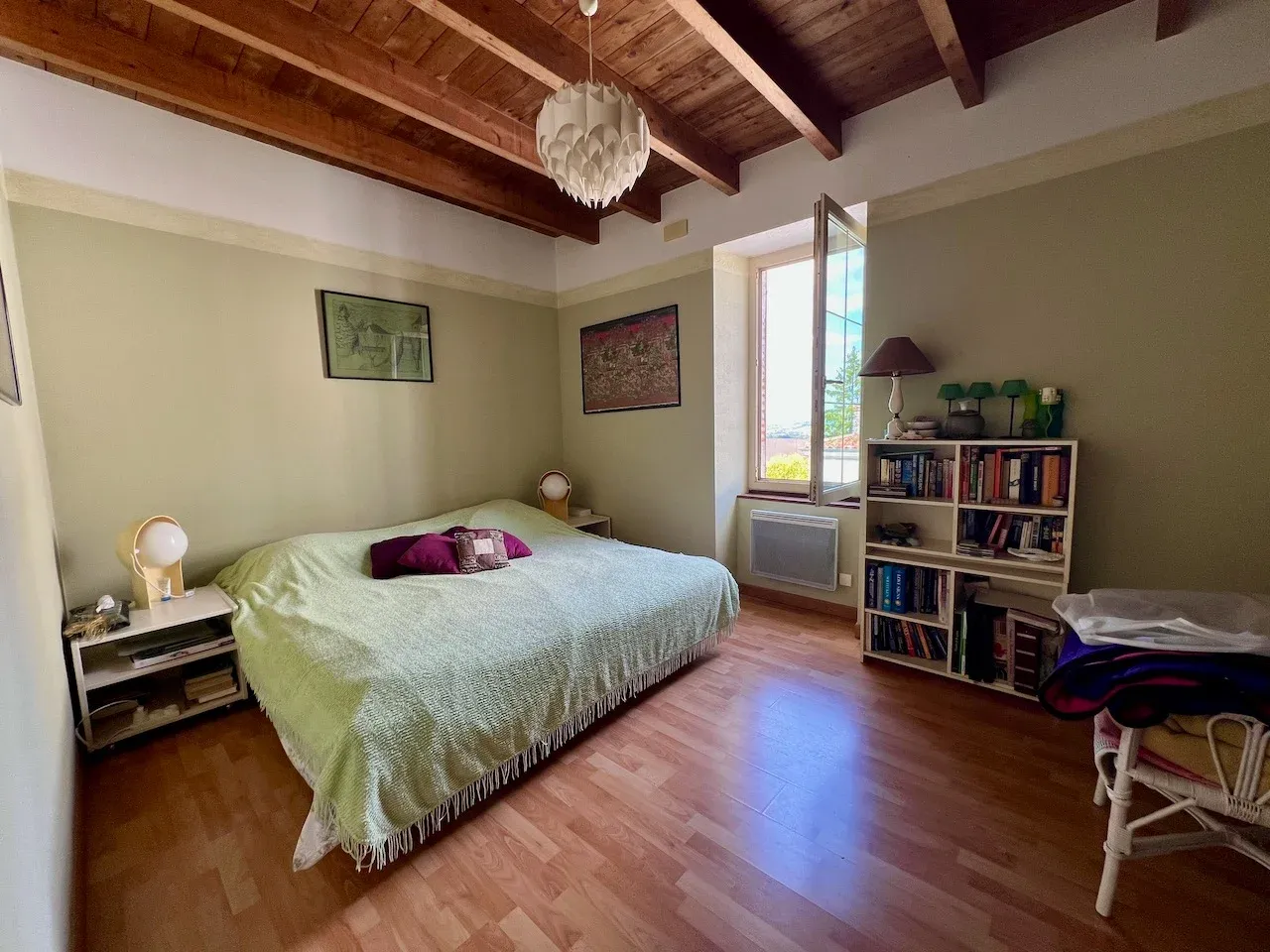 179 m² stone manor house in Monclar, with 899 m² of land photo 10