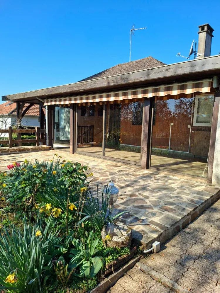 Townhouse in Thiviers with Garden and Investment Potential photo 4