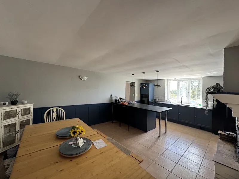 Independent farmhouse with swimming pool, outbuildings and 3.9 hectares in Touvérac photo 5