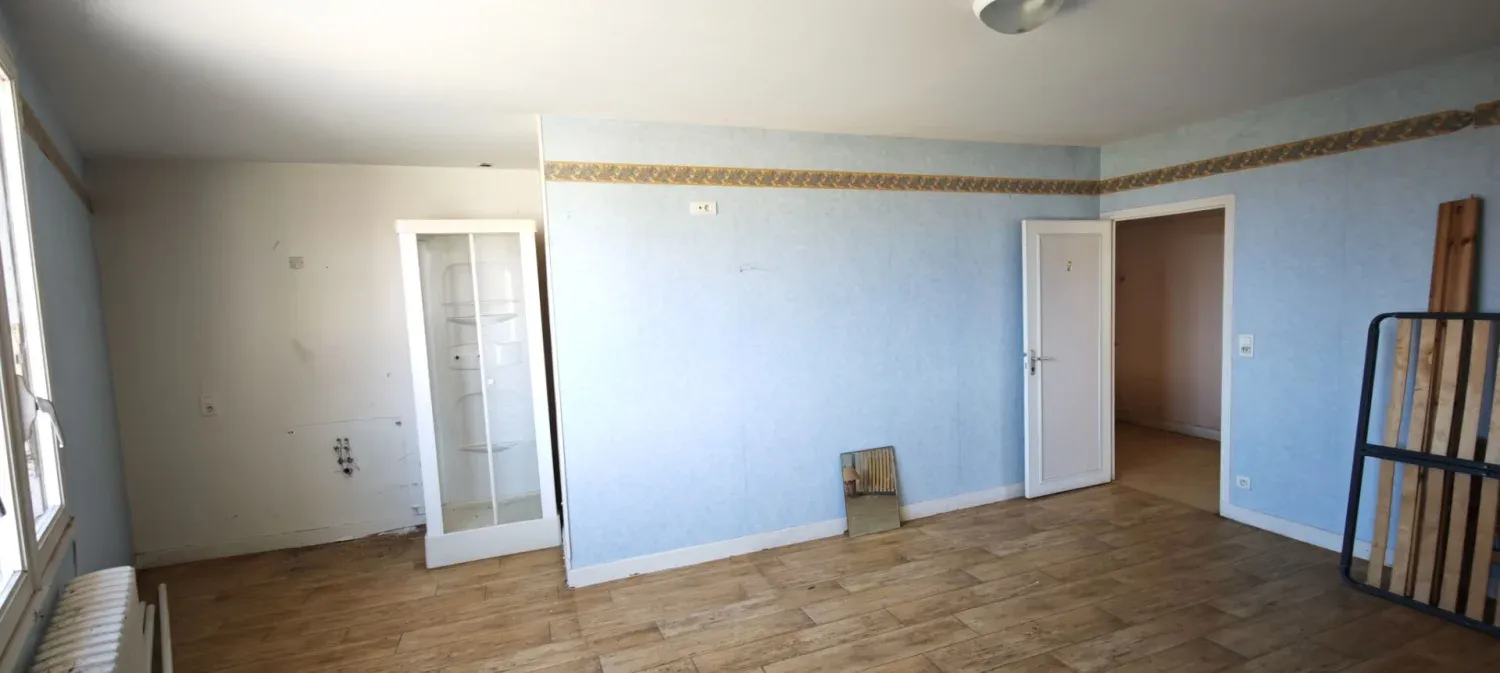 Former hotel with high potential in the heart of Asprières, near Figeac photo 6