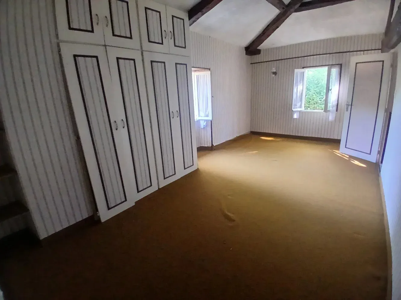 Former walnut mill to renovate in Saint-Palais-du-Né, 2 km from amenities photo 6