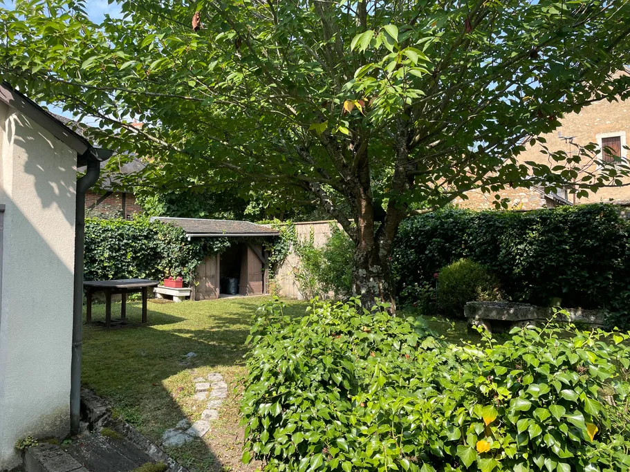 Maison de ville de caractère à vendre à Lignières, Cher — photo 2