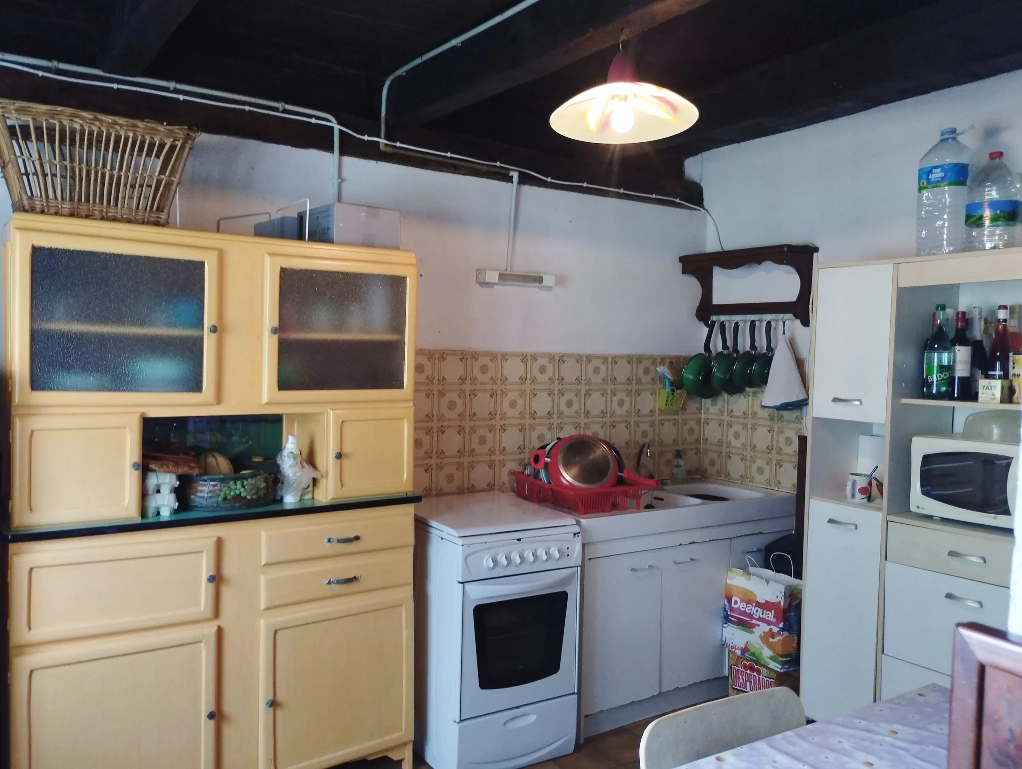 Semi-detached village house with adjoining barn in Mialet photo 5